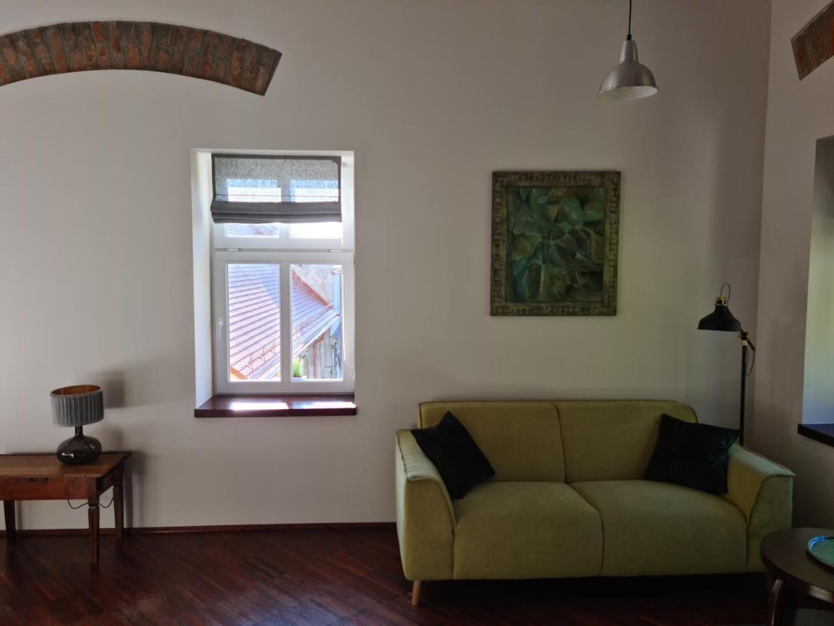 Ferienwohnung Apartament W Starej Szkole Srebrna Góra Exterior foto