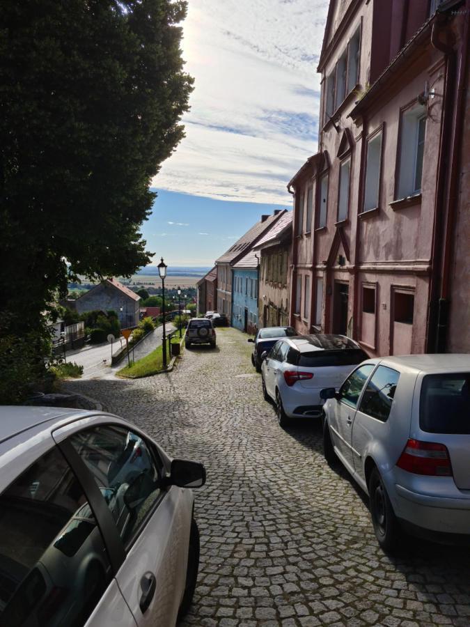 Ferienwohnung Apartament W Starej Szkole Srebrna Góra Exterior foto