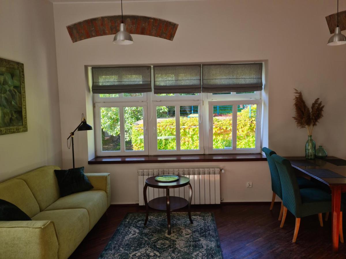 Ferienwohnung Apartament W Starej Szkole Srebrna Góra Exterior foto